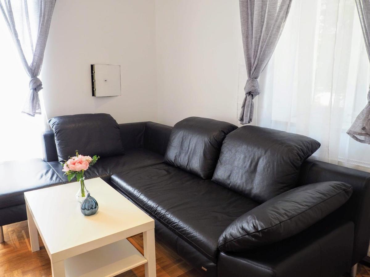 City Villa Schoenbrunn Apartments - Contactless 24H Check-In Wien Exterior foto
