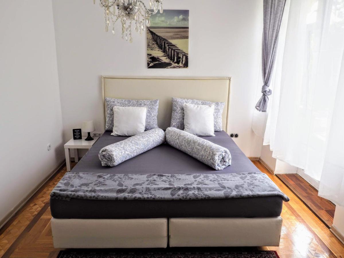 City Villa Schoenbrunn Apartments - Contactless 24H Check-In Wien Exterior foto