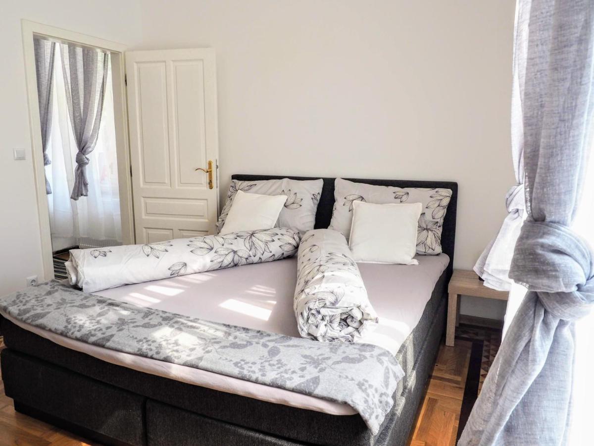 City Villa Schoenbrunn Apartments - Contactless 24H Check-In Wien Exterior foto