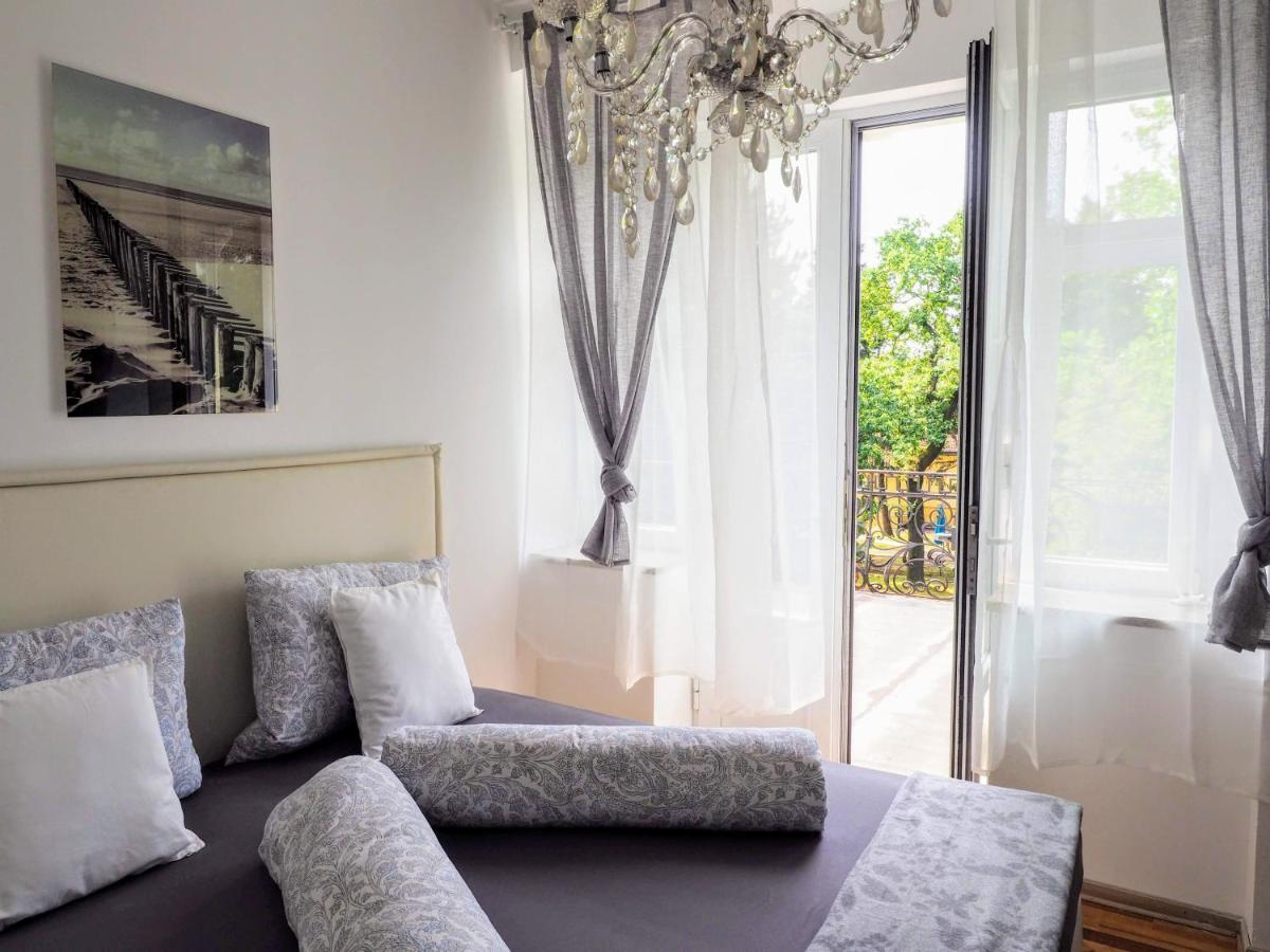 City Villa Schoenbrunn Apartments - Contactless 24H Check-In Wien Exterior foto
